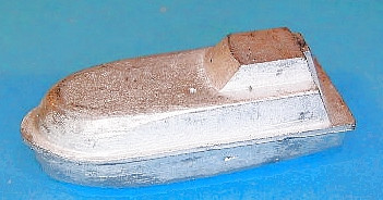 Rettungsfallboot Maßstab:  nach Schiffsgröße / Gewicht in gr. ca.:  44 / Höhe in mm ca.:  15 / Länge in mm. ca.:  37 / Breite in mm ca.:  14 / unbehandelt, unlackiert und nicht entgratet.