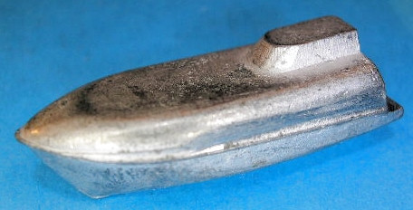 Rettungsfallboot Maßstab:  nach Schiffsgröße / Gewicht in gr. ca.:  36 / Höhe in mm ca.:  11 / Länge in mm. ca.:  38 / Breite in mm ca.:  14 / unbehandelt, unlackiert und nicht entgratet.