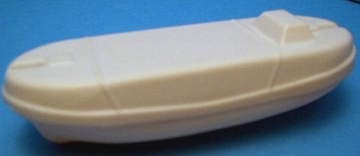 Rettungsboot aus Kunststoff, für Modellschiffe, 1:75 und 1:100, H=32 L=115 B=41