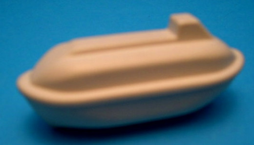 Rettungsboot aus Kunststoff, für Modellschiffe, H=29 L=67 B=27mm