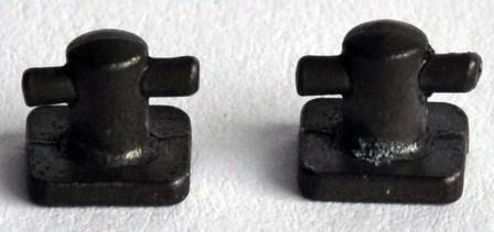 Kreuzpoller für Modellschiffe, ø 4 mm, 7 mm hoch, Guss bronciert