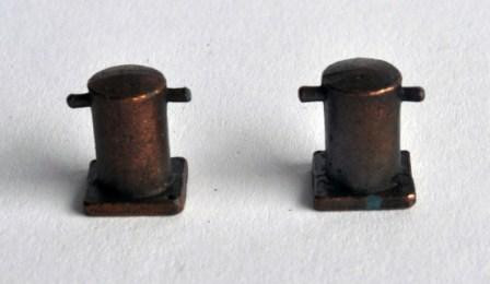 Kreuzpoller für Modellschiffe, ø 6 mm, 8 mm hoch, Guss bronciert