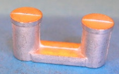 Doppelpoller für Modellschiffe, 1:100, H=8 L=17 B=3mm, Maßstab :1:100