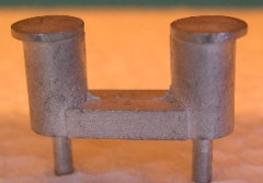 Doppelpoller für Modellschiffe,1:200 und 1:150, H=6 L=20 B=5mm, Maßstab :1:200