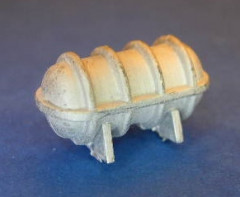 Rettungsinsel mit Lagerung für Modellschiff, 1:100, H=11 L=19 B=10mm