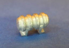 Rettungsinsel mit Lagerung für Modellschiff, 1:150 und 1:200, H= 7 / L= 9 / B= 4