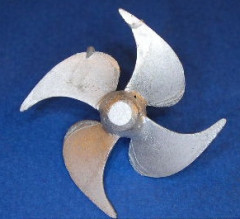 Propeller für Modellschiff, 1:100,  4 Blatt,  ø = 34mm, rechtsdrehend