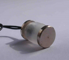 Ankerlaterne für Modellschiffe,  ø 6 mm, 8 mm hoch, 3 Volt, hell, Messing