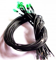 Kleinbirnchen,ø 3 mm, 3 V, grün, Kleinbirnchen,ø 3 mm, 3 V, rot.