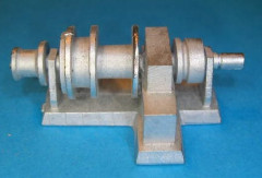 Winde, Verholwinde für Modellschiffe, 1:100,  H=16 L=39 B=19mm, Maßstab 1:100